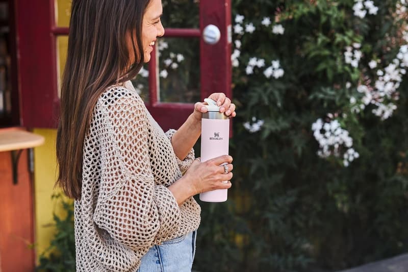 Lightweight Insulated 20 oz Stainless Steel Travel Bottle