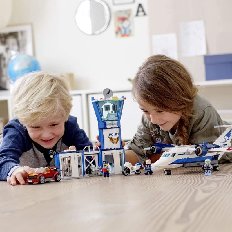 LEGO City Sky Police Air Base Building Kit (529 Pieces)