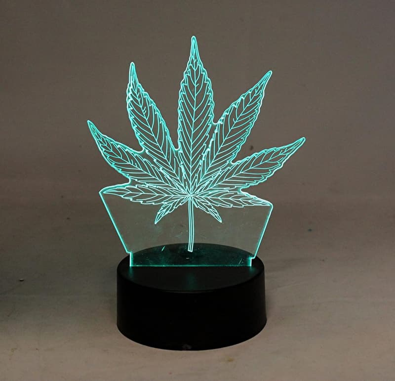 3D Marijuana Leaf LED Night Light – 7-Color Optical Illusion Lamp