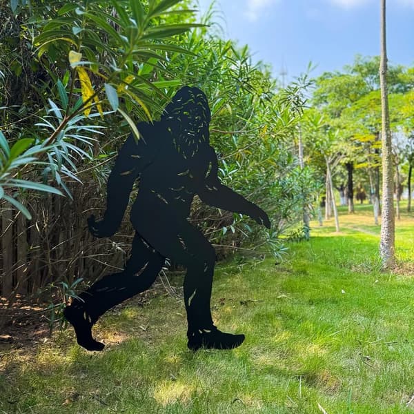 Bigfoot Outdoor Metal Decor - 4ft Yard Art Statue for Garden