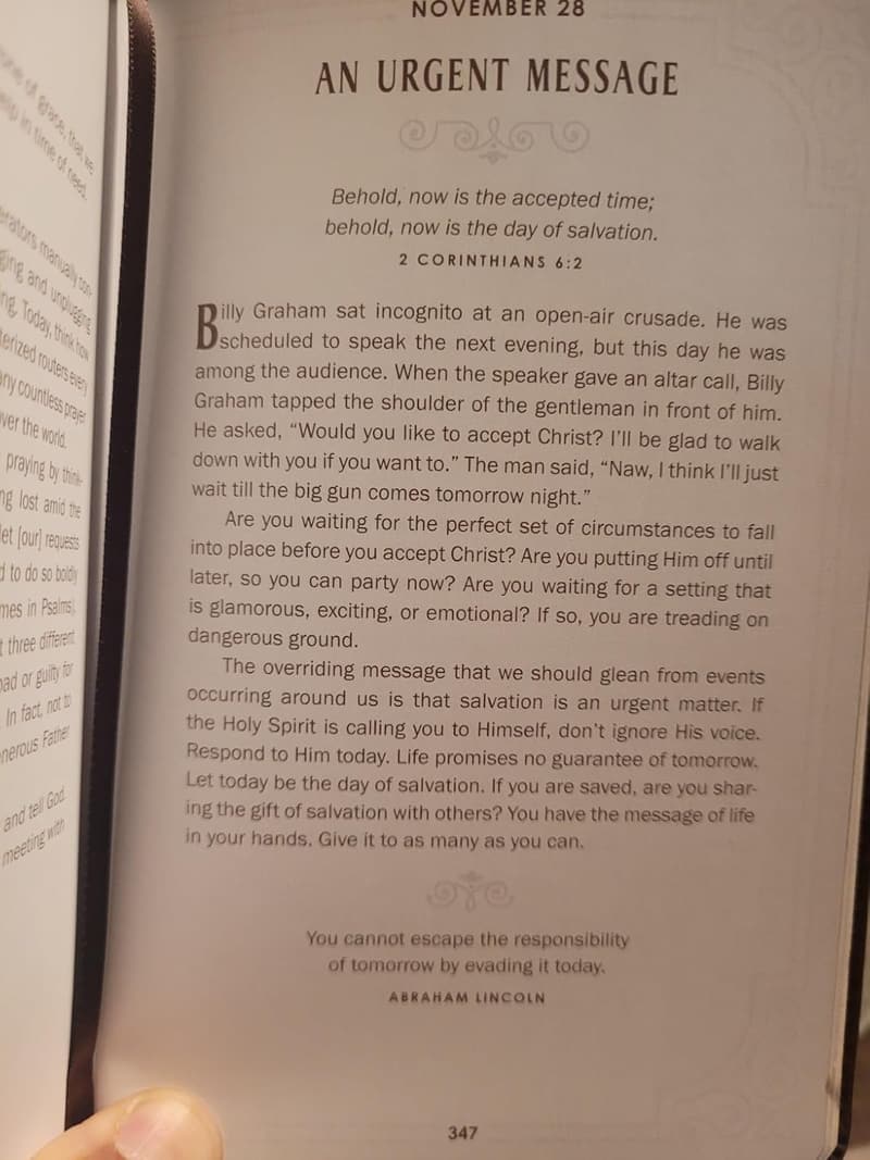 365 Daily Devotions - Brown Faux Leather Devotional for All