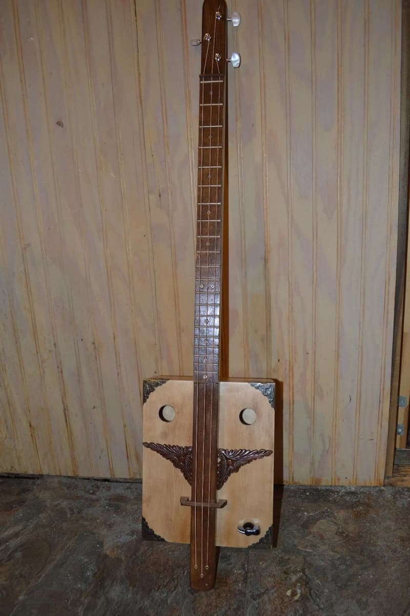 DIY Cigar Box Guitars & Instruments: Step-by-Step Projects