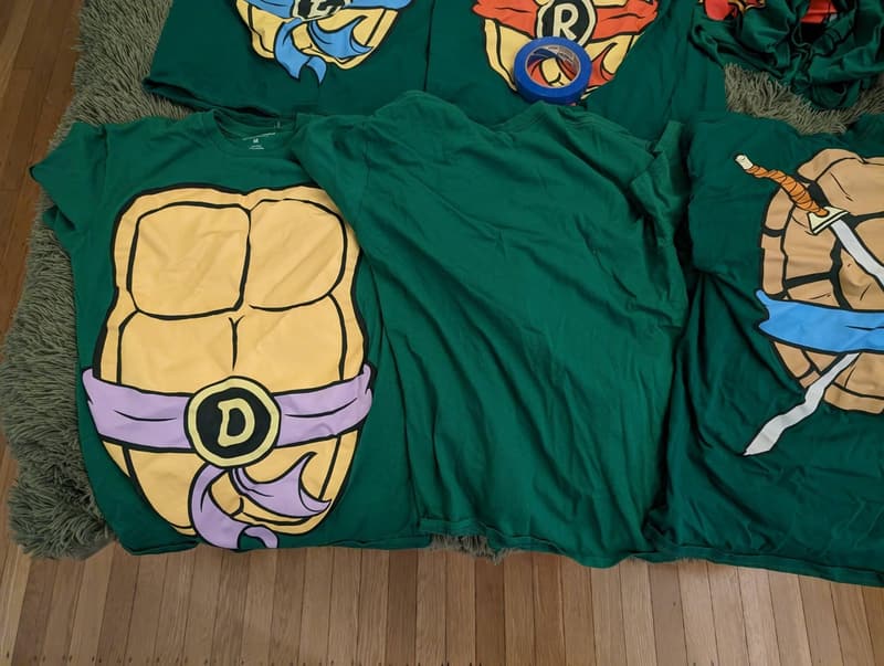 TMNT Men's Costume T-Shirt for Teenage Mutant Ninja Turtles Fans