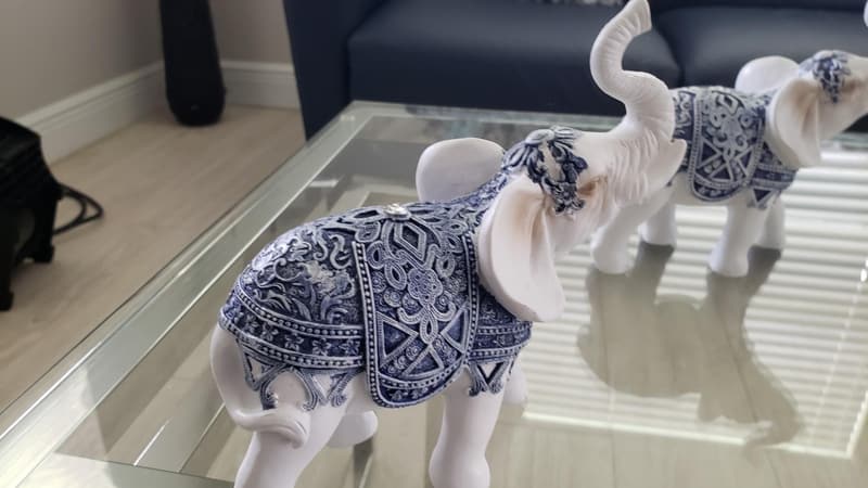 Thai Elephant Figurine Decoration - Trunk Up Design