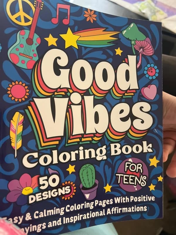 Teen Coloring Book: Motivational Quotes for Relaxation