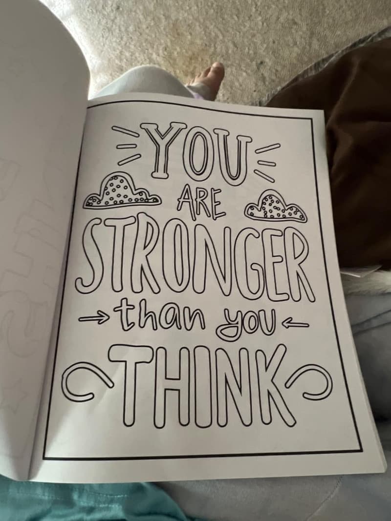 Teen Coloring Book: Motivational Quotes for Relaxation