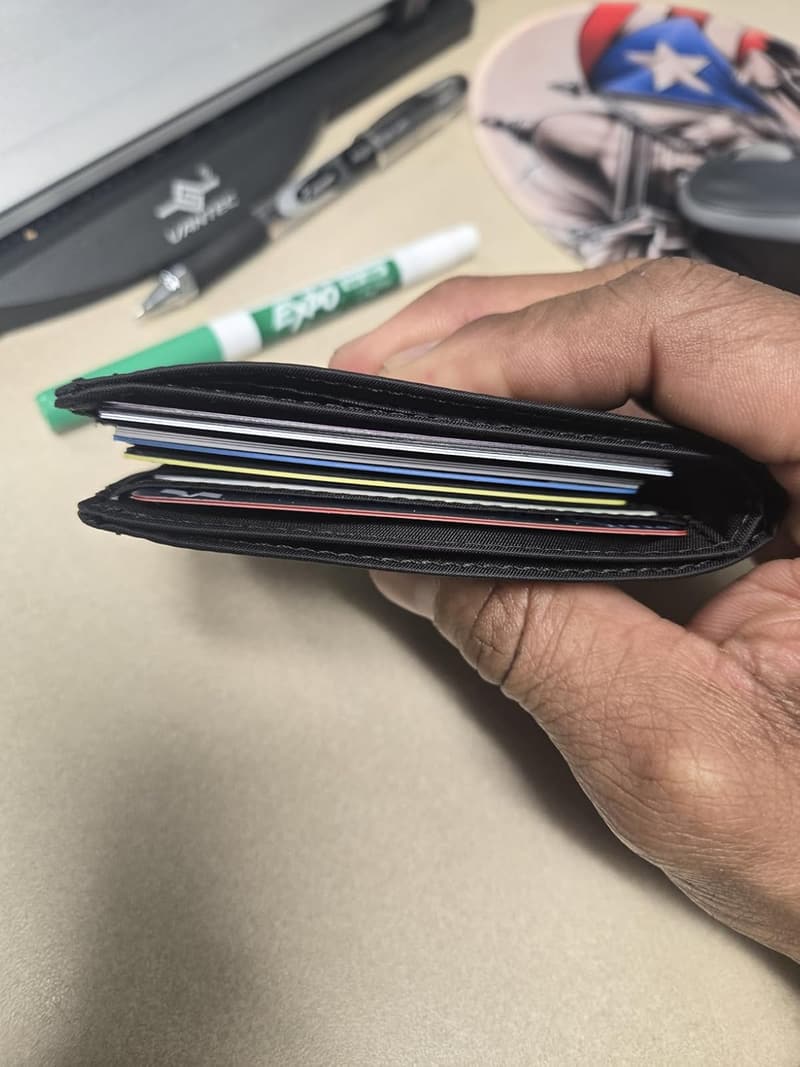 Men's RFID Blocking Slimline Bi-Fold Wallet - Black