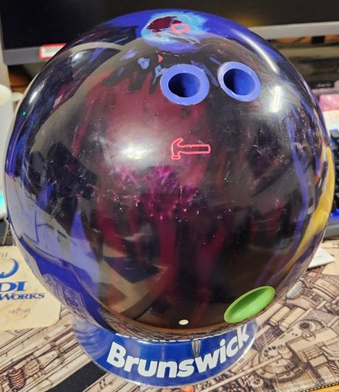 Hammer Effect Bowling Ball
