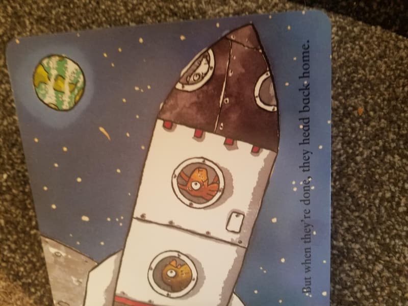 Rocket Toys: Roaring Rockets - Amazing Machines